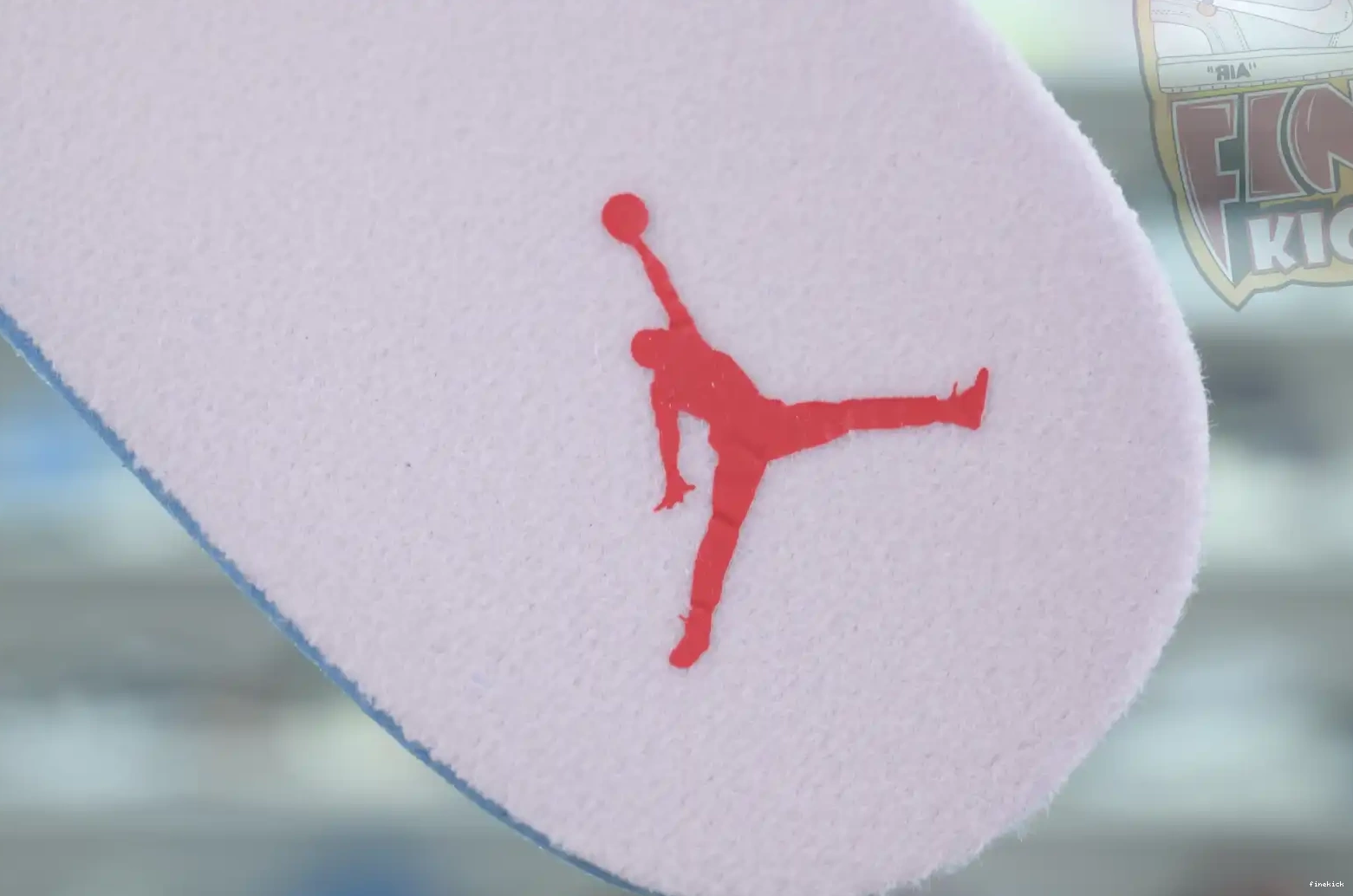 Air Day Jordan Valentine's Jordan 3 0607